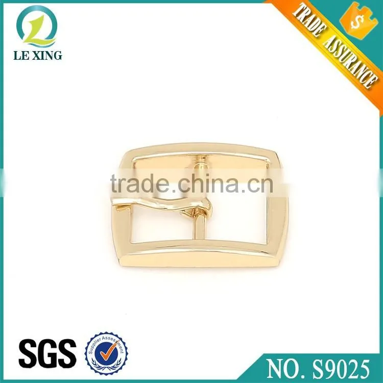 Factory price 2016 new fashion metal light golden adjustable belt buckle on sale