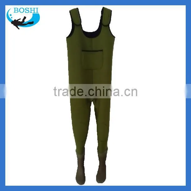 Breathable camo neoprene chest fishing wader rubber suit
