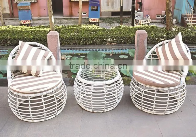 Round Shaped Outdoor Leisure White Soft PE Rattan Material Bali Synthetic Rattan Furniture