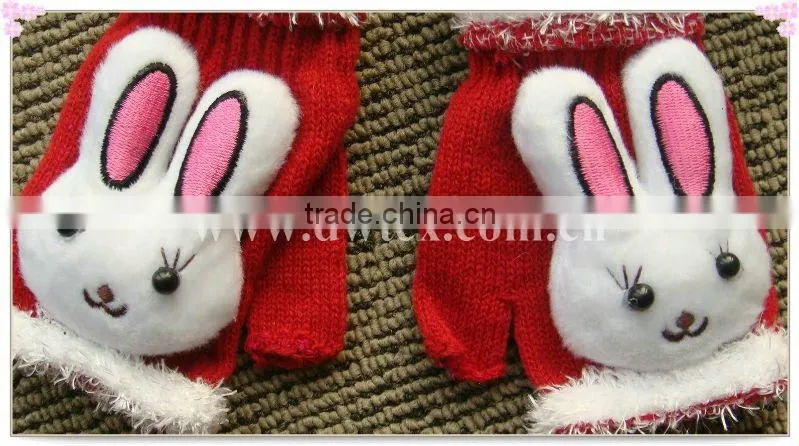 Knitted animal mittens for kids