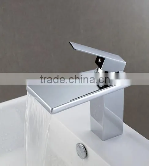 Water-mount brass high quality chrome basin faucet