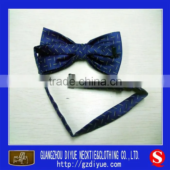 Men's jacquard plaid bow tie