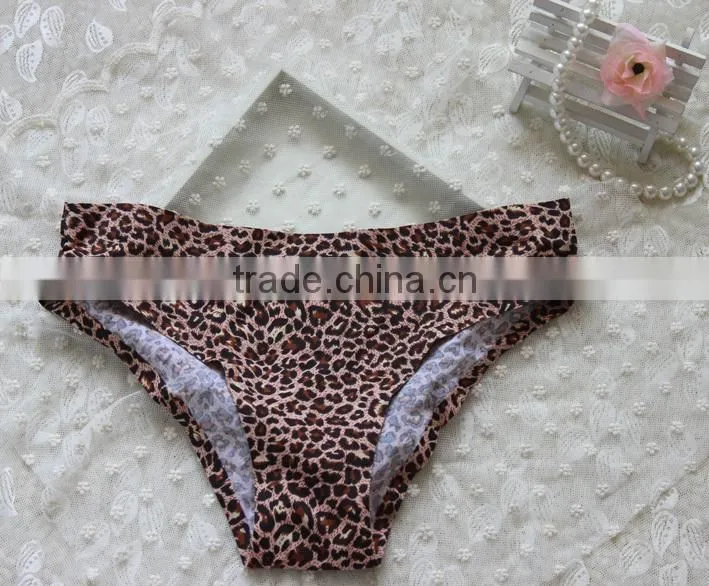 One piece seamless panty with laser cut