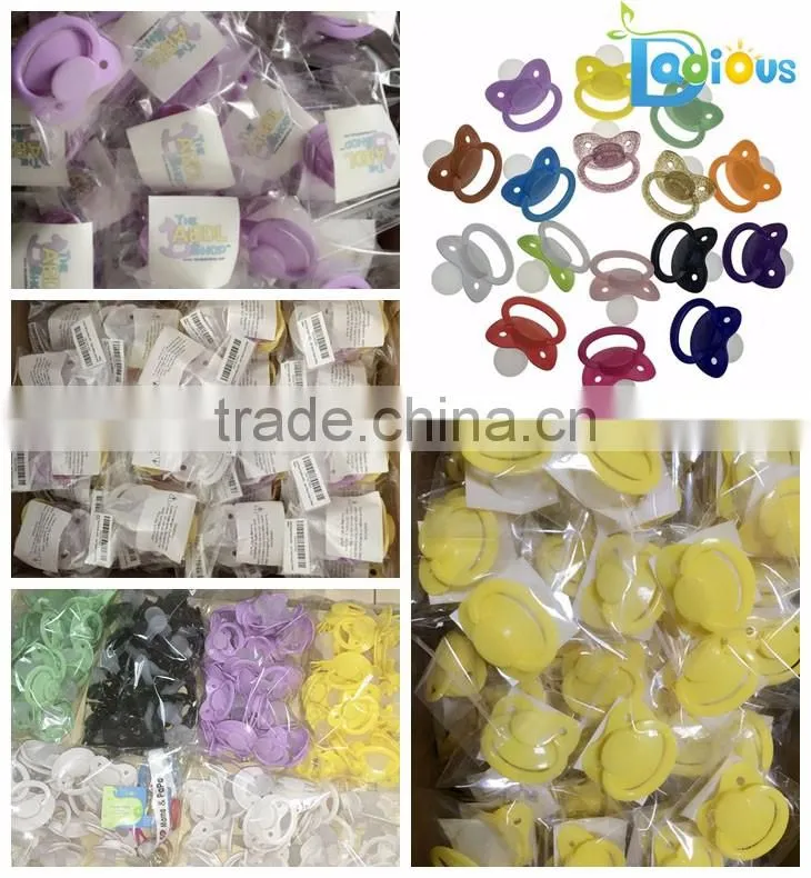 2016 Classic Custom Big Size Silicone Adult Pacifier