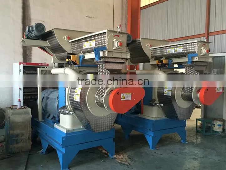 Small vertical ring die pellet machine with 800- 1000kg an hour productivity