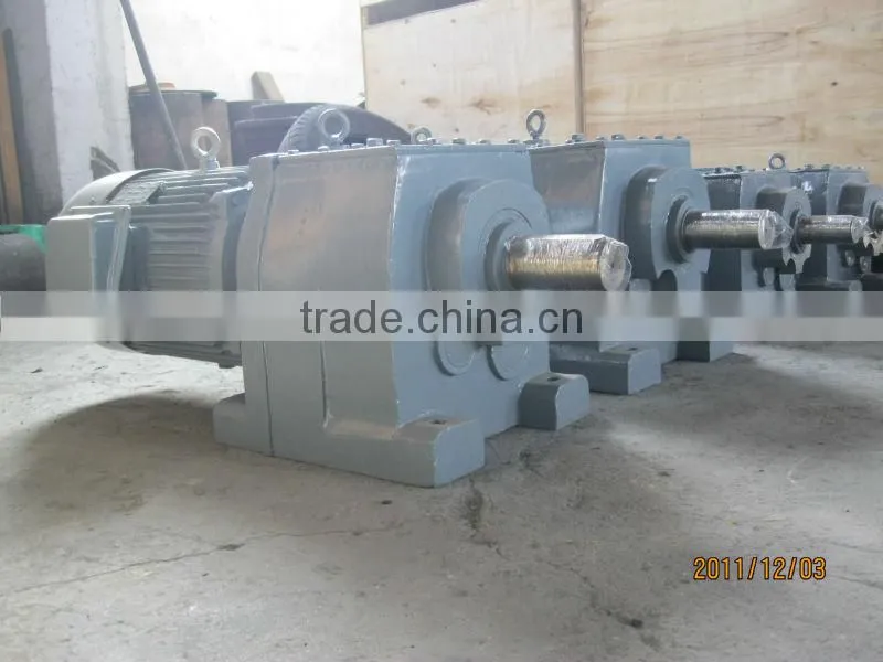 R series 18 Kw coaxial helical foot mounted gear reducer low rpm gear motor
