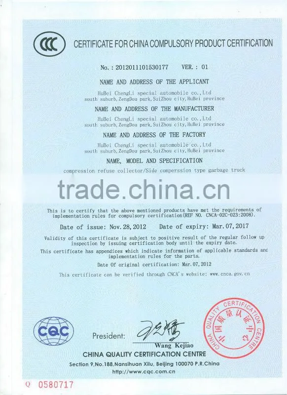 95 hp 4*2 DONGFENG mini garbage compactor 4 m3