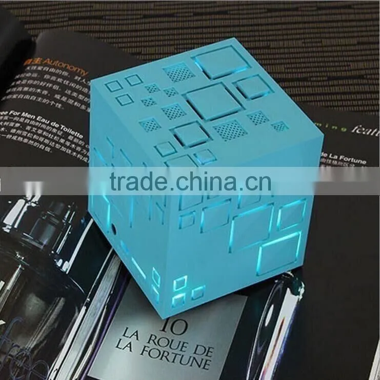 New Arrival Magic Cube Wireless Bluetooth Speaker With LED Flashlight/FM Radio Portable Q Plus Rubik's Cube Bluetooth Speaker