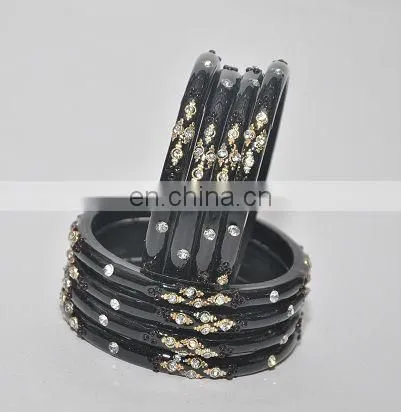 Beautiful White Crystal Studded Glass bangles
