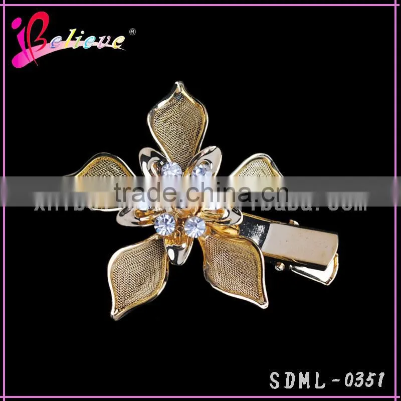 2015 wholesale hair accessories made in China,kids accessories metal flower hairpins with rhinestone