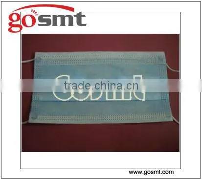 Nonwoven face mask
