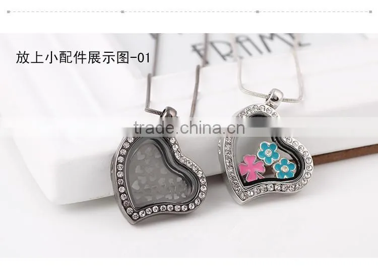Crystal Rhinestone Heart Shaped Floating Charm Locket Pendant without Chain