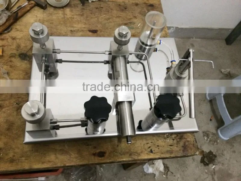 digital deadweight piston pressure gauges