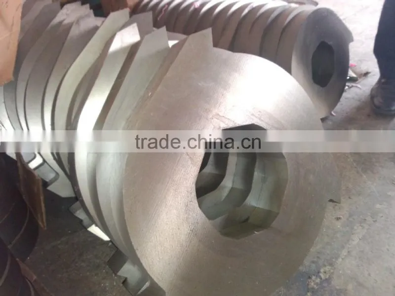 Radial waste Tire shredder machine with 2000kg/h capacity tire shredding machine Tire cutting tool