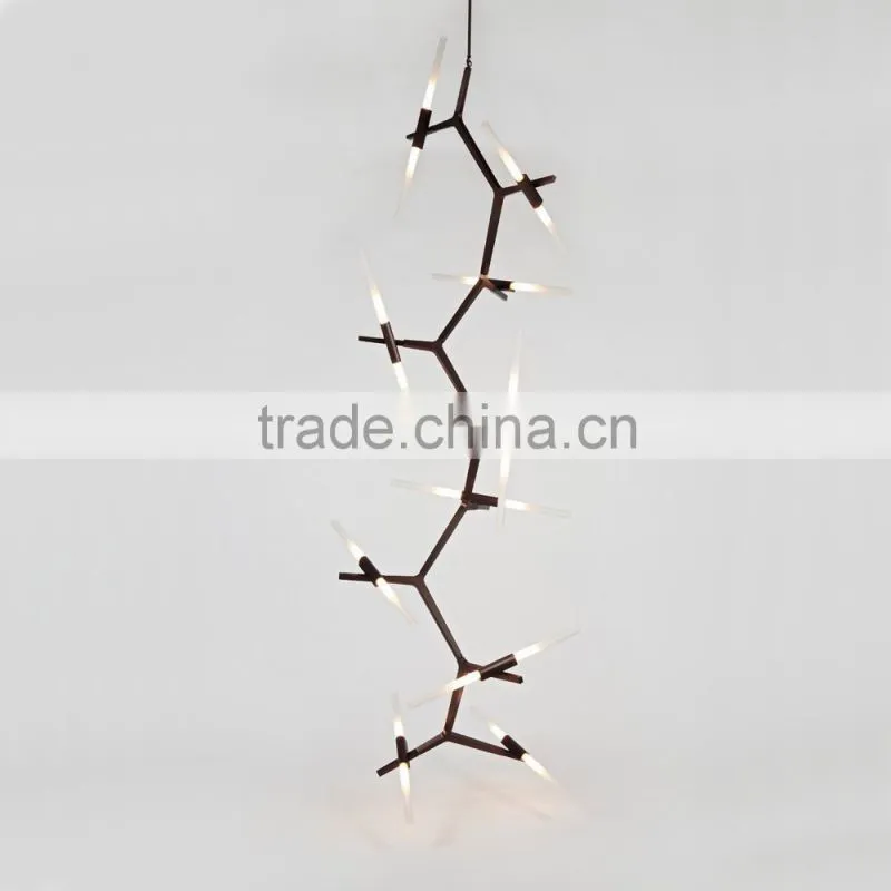 Unique wall sconce - 4 LED Lights with rotating articulated joints of bulbs
