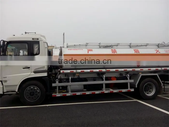 new model good price Dongfeng TIANJIN 12000L oil transport tank truck