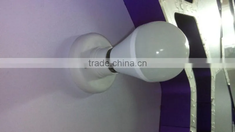 CE,ROHS,FCC remote wifi control rgbw bulbs e27