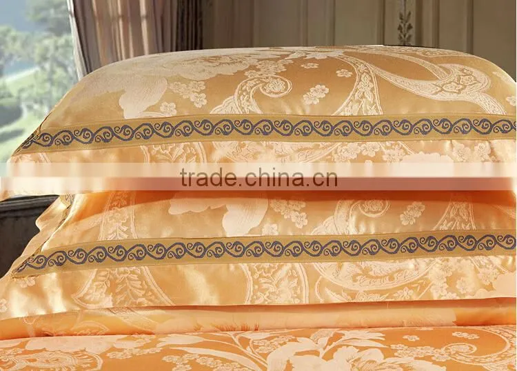 100% silk bedding set with jacquard design