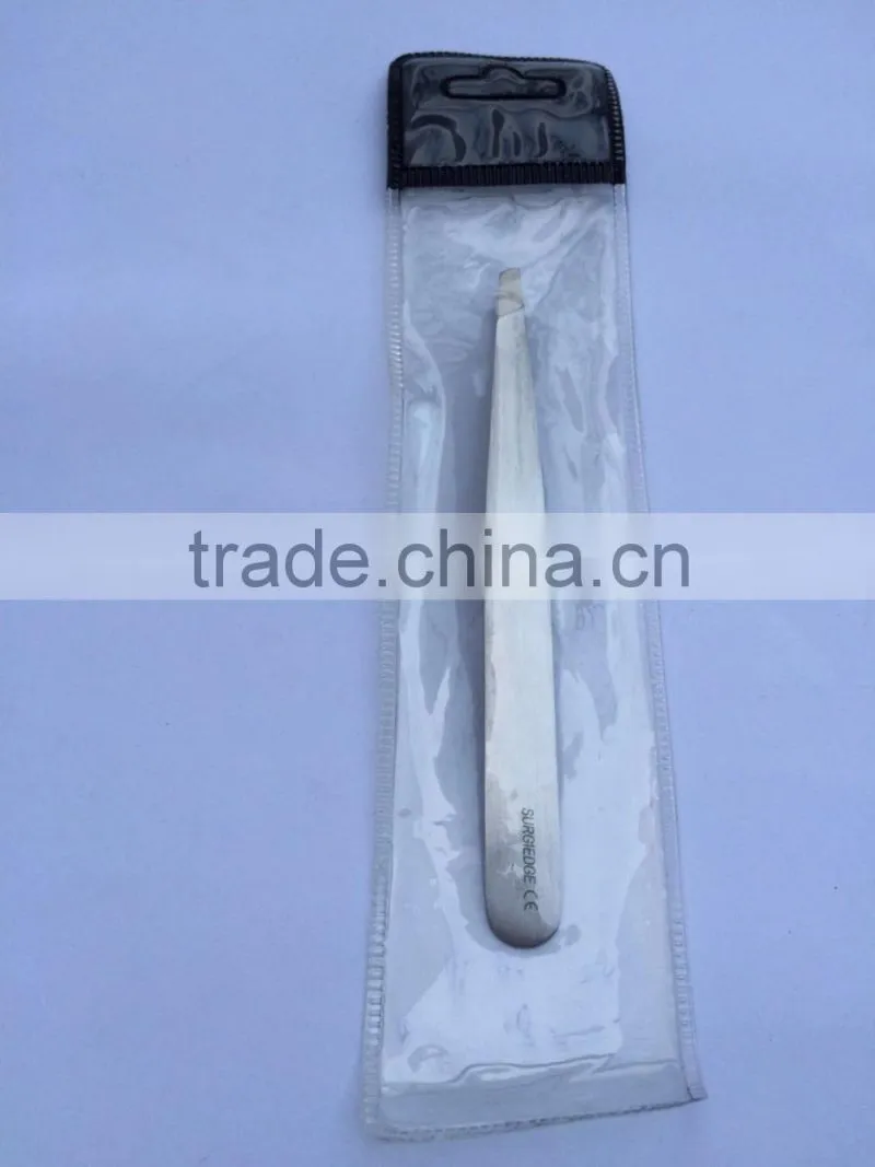 Slant beauty tweezers BT 102