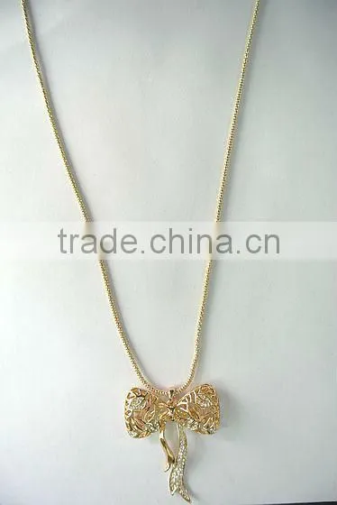 swan pearl pendant necklace
