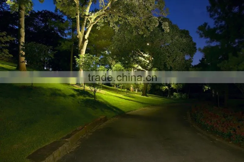 2015 wholesales 3W/9W 220v outdoor led garden spike led lights