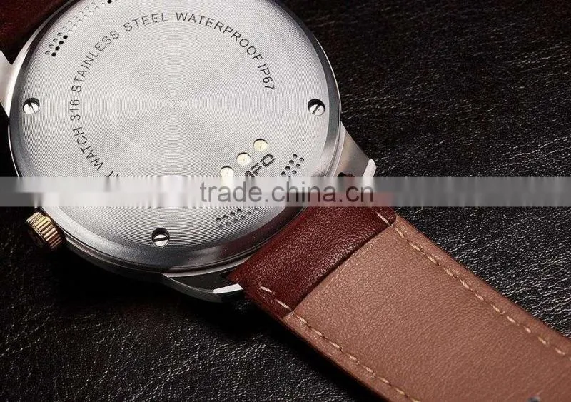 LEM1 Bluetooth Smart Watch Fashion Wrist Smartwatch Round Wristwatch Wearable Digital Device for IOS Android Phone PK UC08