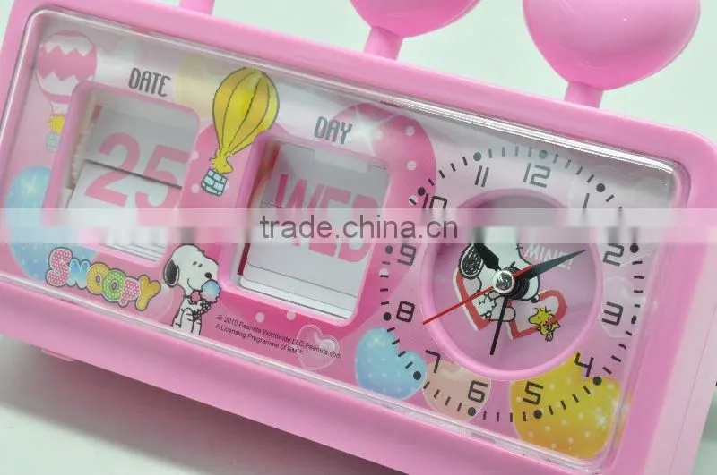 The 2011 new design lovely snoopy plastic calender table clock RD9871-1