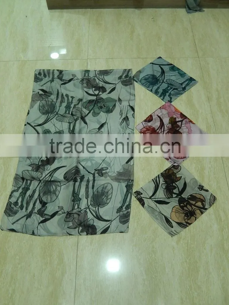fashionable fancy printed silk scarf 90*90cm