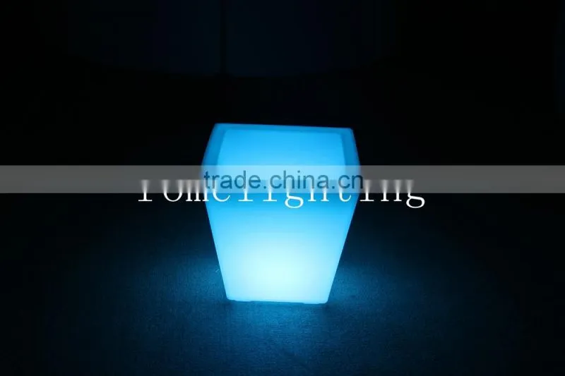 Colorful light emitting European fashion Yard villa waterproof plastic Led Decorative Flower Lights