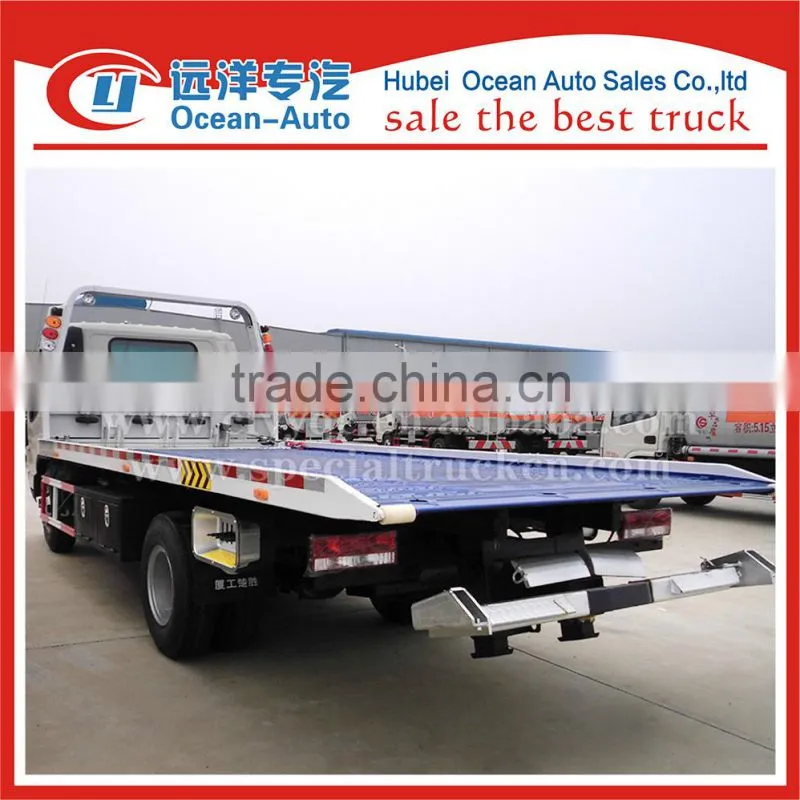 SINOTRUK HOWO 4TON 4X2 heavy duty tow truck for sale