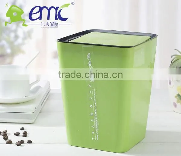 Plastic desk garbage dustbin