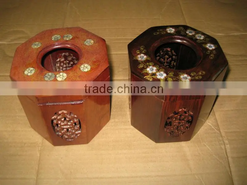 Wooden tissue box