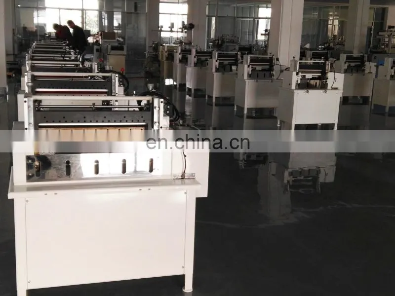 Computerized Industrial Roll To Sheet Cutting Machine Servo Motors