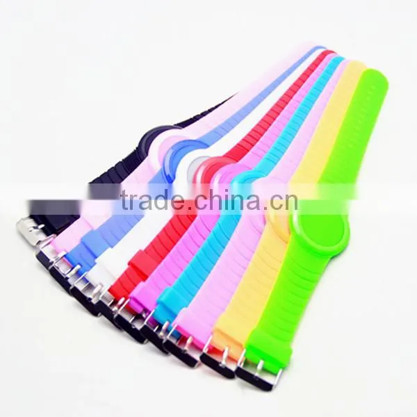 hot sale touch screen digital silicone watch for children