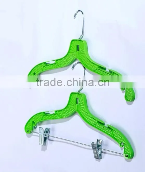 Custom Eco-Friendly plastic clothes hanger