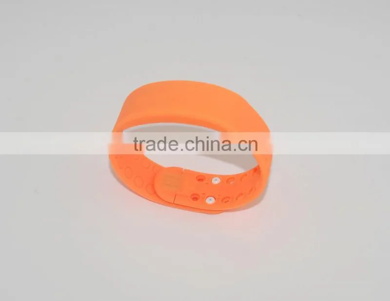 2015 NEW Bluetooth Bracelet Pedometer. Activity Tracker. Health Tracker. iOS and Android APP