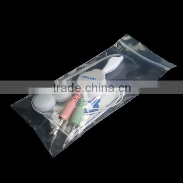 good cheap retractable cable earphones