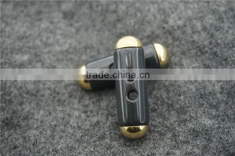chinese wenzhou button factory direct resion plus metal 2-holes toggle button for clothing