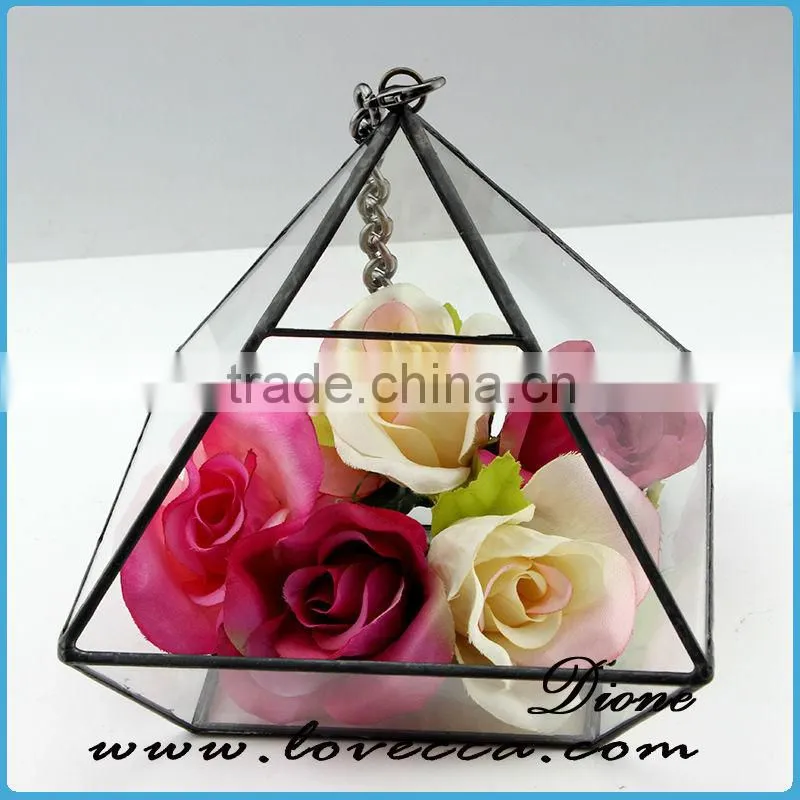 unquie shape Custom-made Home Garden Geometric Glass Terrarium perfect with black metal frame lead and nickle free