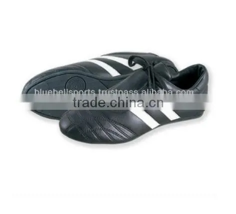 Design Fashion PVC Sole Genuine Leather Taekwondo Shoes