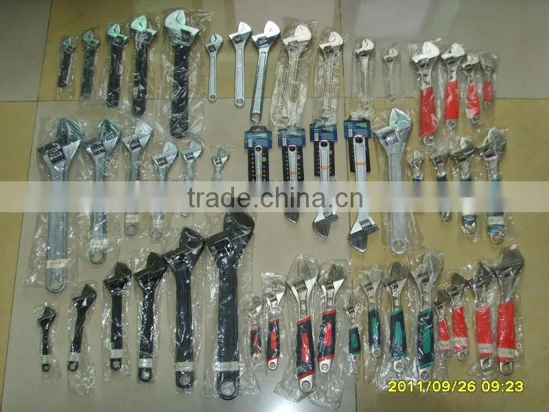 ADJUSTABLE WRENCH