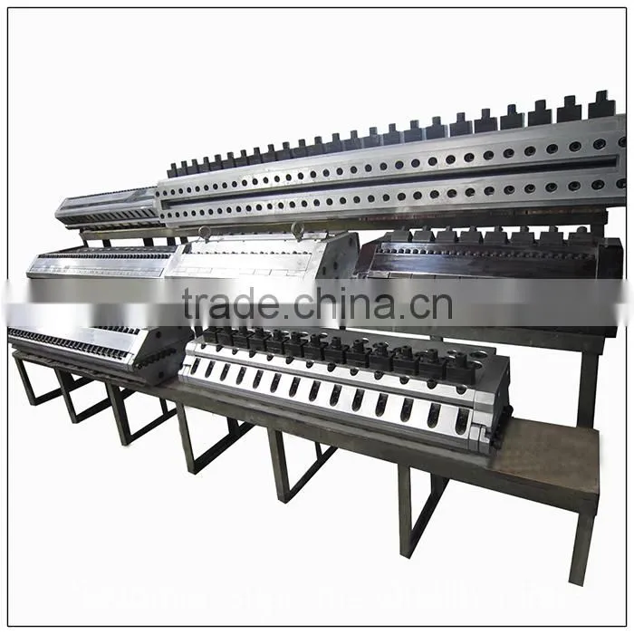 Factory hot sales pvc extrusion sheet mould for plastic extruder