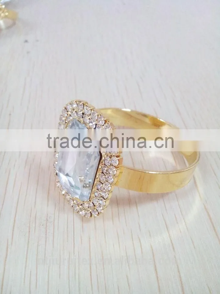 diamond and pearl napkin ring