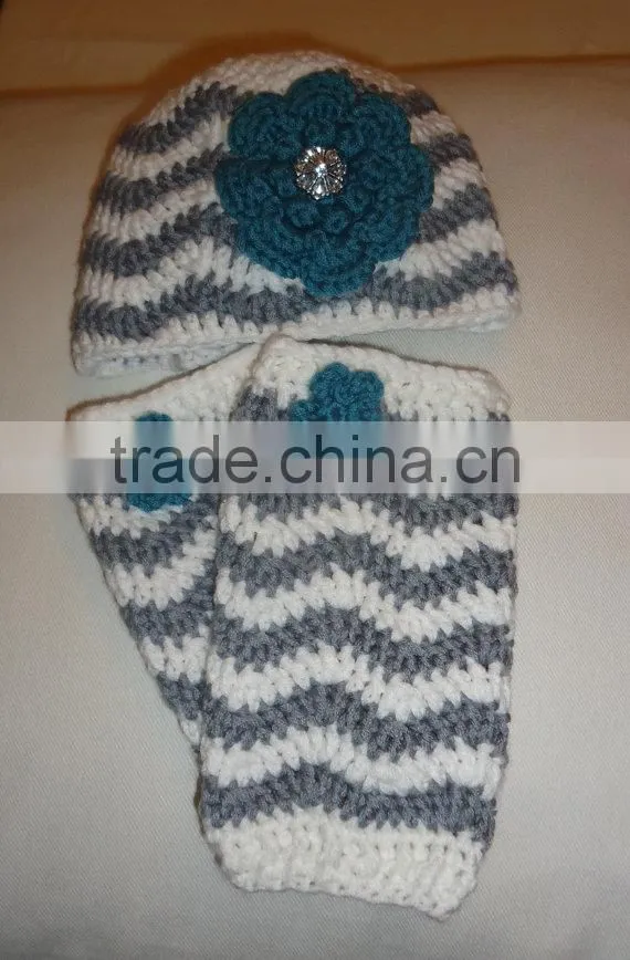 Newborn Toddlers Winter Clothes Floral Pattern Knitted Hats With Leg Warmer Outfits For Baby