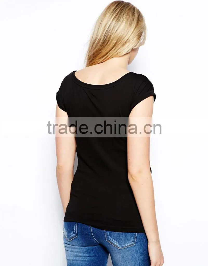 maternity shirt with speech bubble print