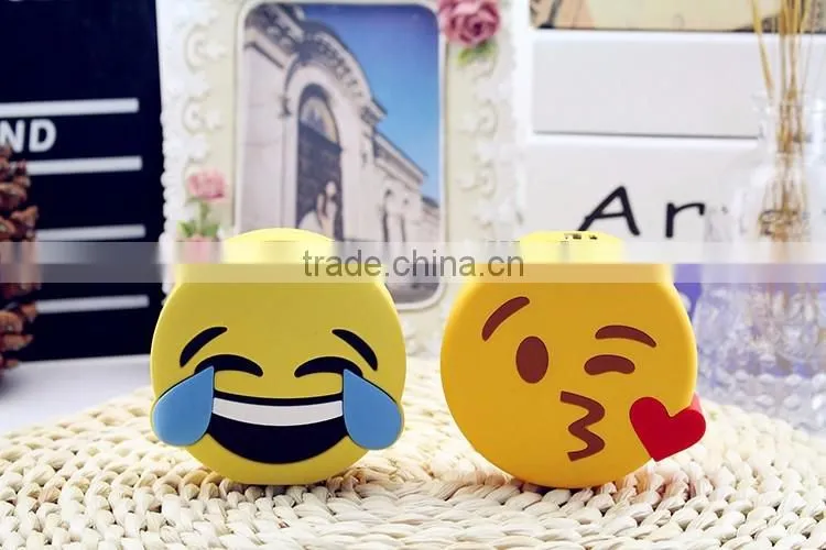 (2016 Emoji) Fashion cute smile cry face emoji carton power charger/emoji power bank/emoji mobile power