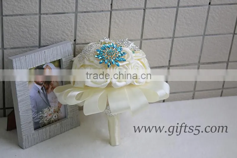 Handmade graceful Brooch wedding bouquet for bride