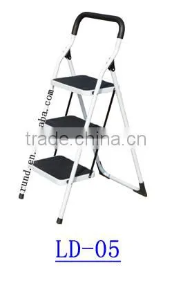 RD wide step a frame ladder
