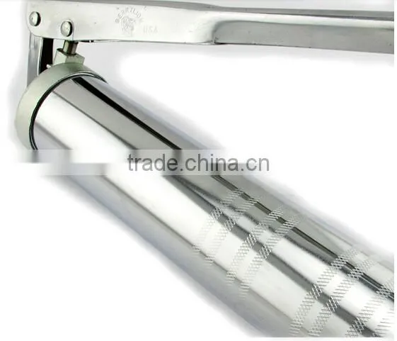 600CC Popular automobiles lubricant tools with silver color design