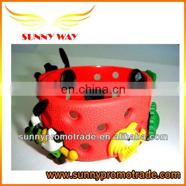 popular embossed logo soft pvc wristband